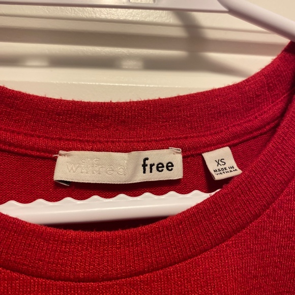 Wilfred Free Subah T-Shirt Red sz XS - Picture 3 of 5
